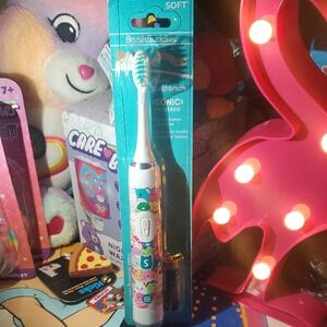 NIP Brush Buddies Sonic Powered Toothbrush